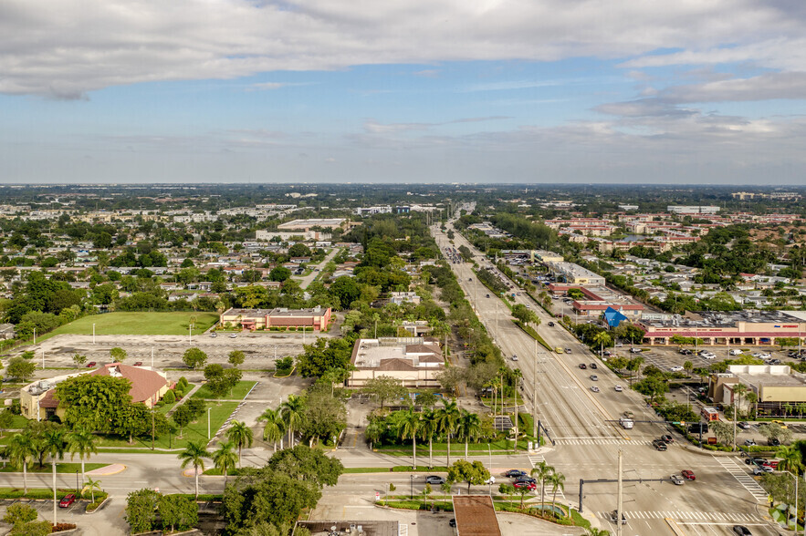 2301 N University Dr, Sunrise, FL for lease - Aerial - Image 3 of 4