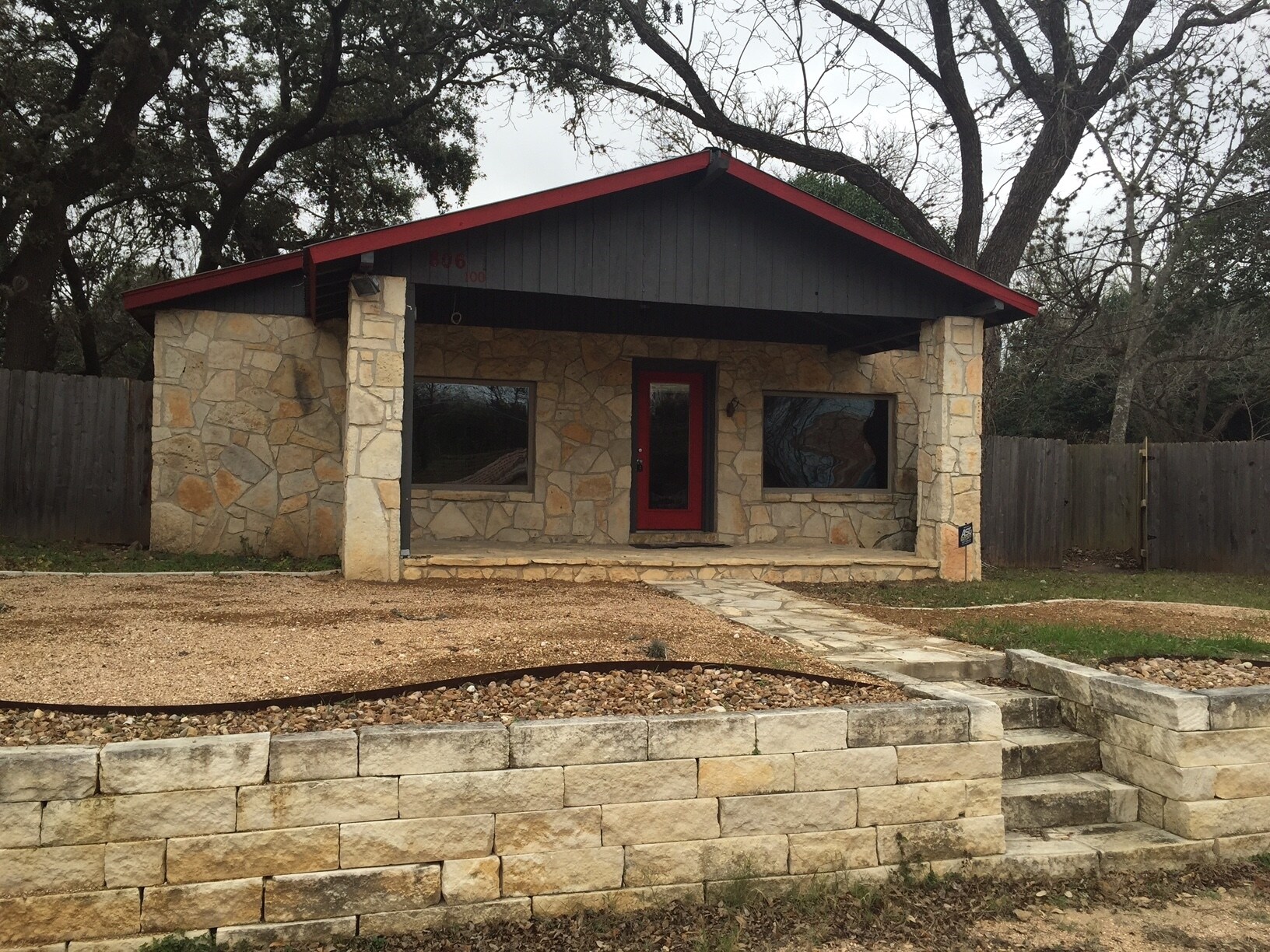 806 River Rd, Boerne, TX for sale Primary Photo- Image 1 of 1