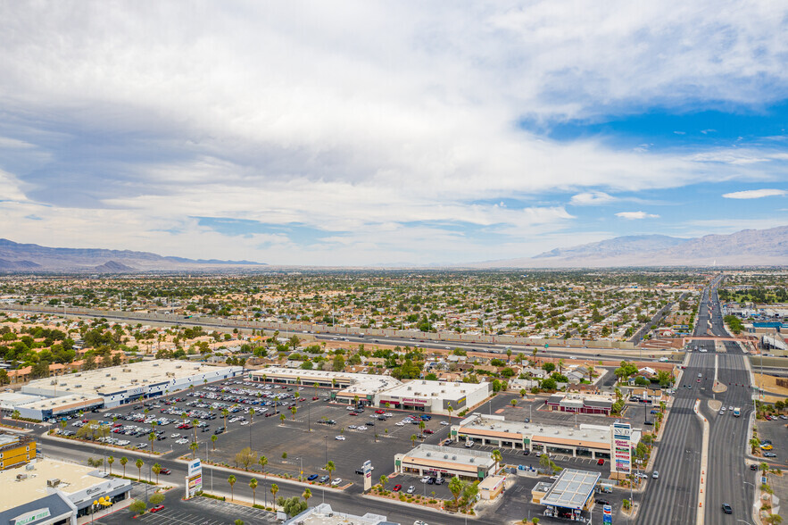 204-294 S Decatur Blvd, Las Vegas, NV for lease - Building Photo - Image 1 of 9