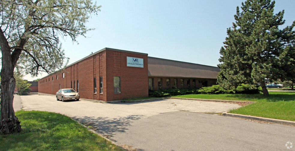 101 Bentley St, Markham, ON for lease - Building Photo - Image 3 of 5