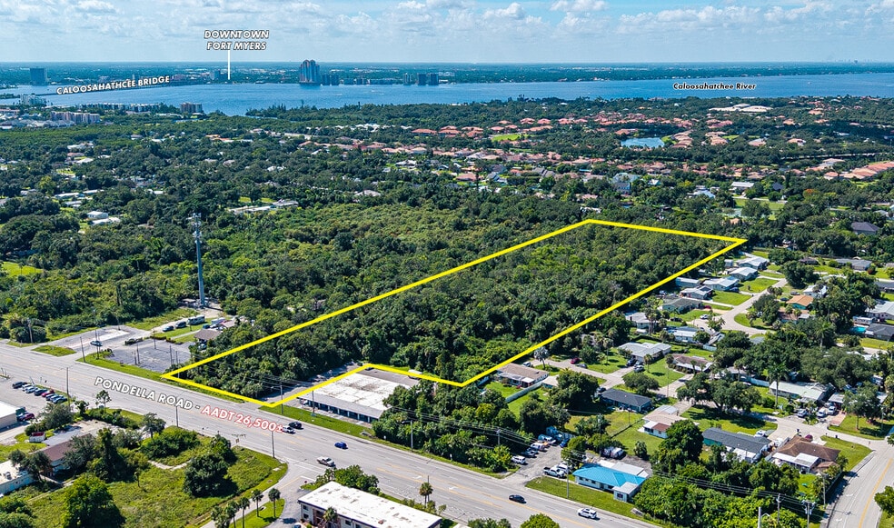 685 Pondella Rd, North Fort Myers, FL for sale - Aerial - Image 1 of 8