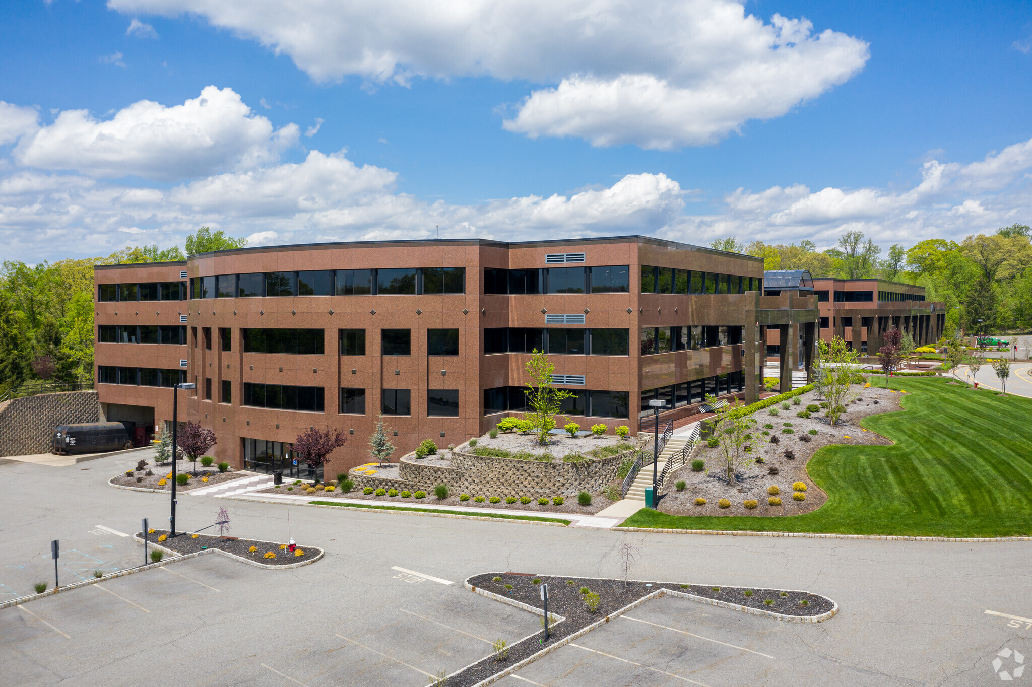 300 Tice Blvd, Woodcliff Lake, NJ 07677 - Office for Lease | LoopNet