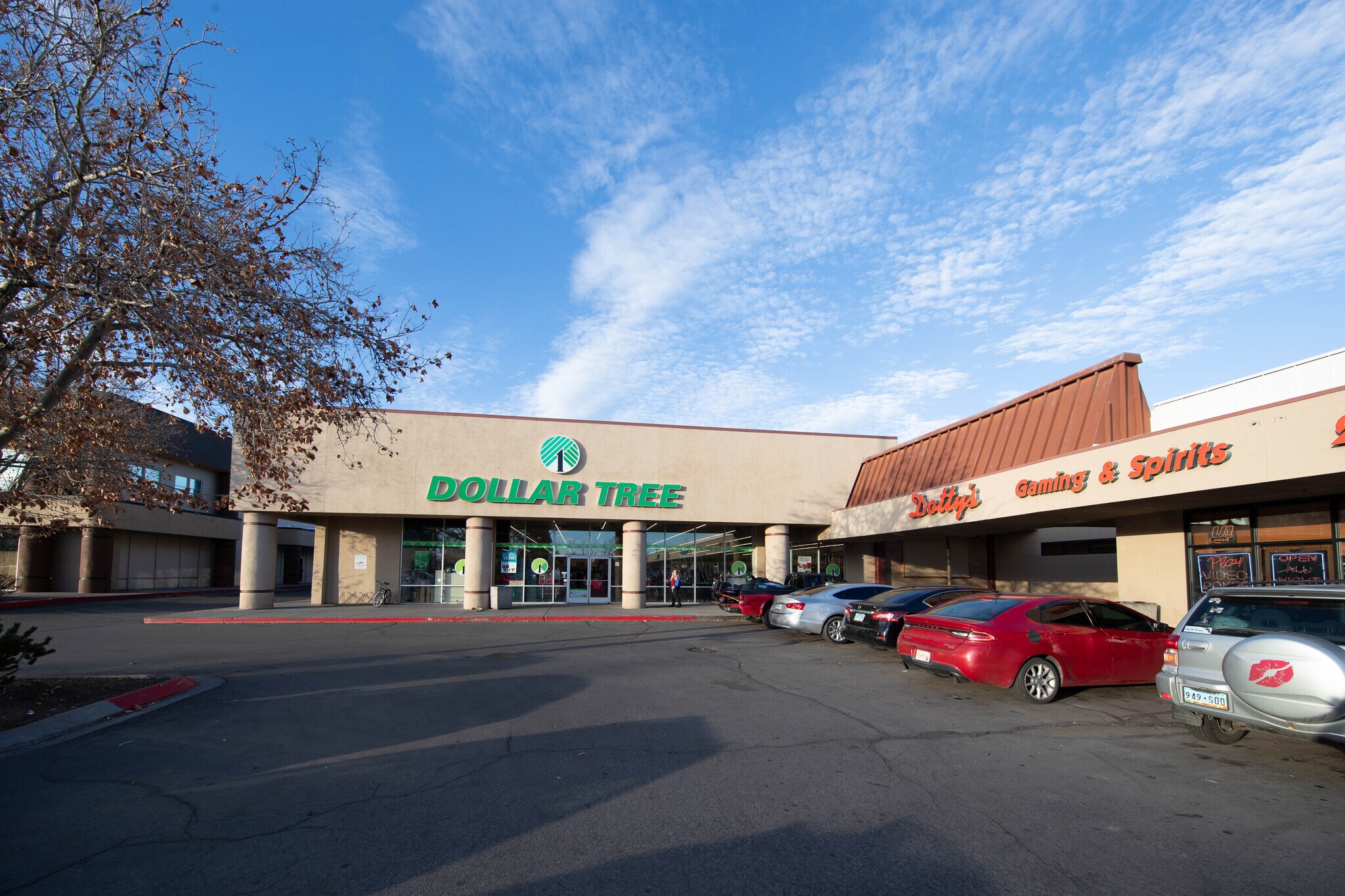 75195 W Plumb Ln, Reno, NV 89509 Lakeside Plaza