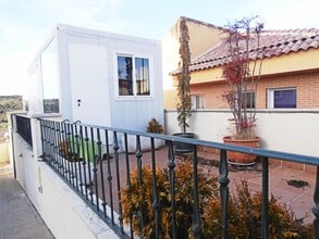 Calle Zalagarda, 5, Cabanillas del Campo, Guadalajara for lease Construction Photo- Image 2 of 5