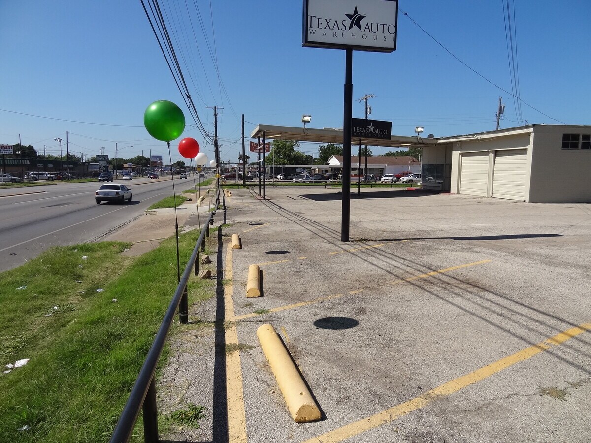 701 S Buckner Blvd, Dallas, TX 75217