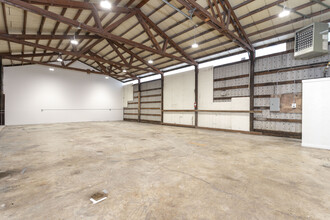 3790 Silverton Rd NE, Salem, OR for lease Building Photo- Image 1 of 9