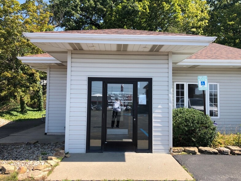 101 Oak Ridge Dr, Butler, PA for sale - Building Photo - Image 2 of 13