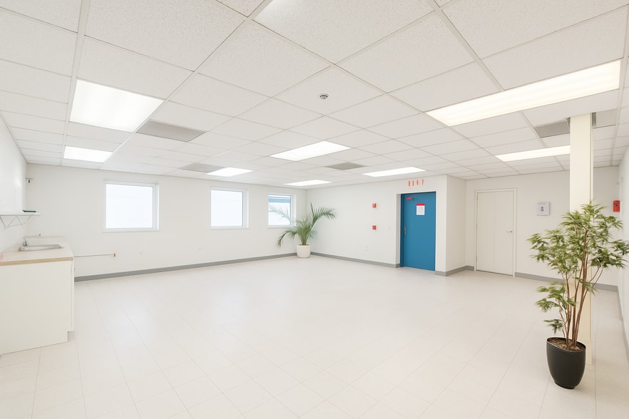 310-312 Northern Ave, Boston, MA for sale - Building Photo - Image 2 of 27