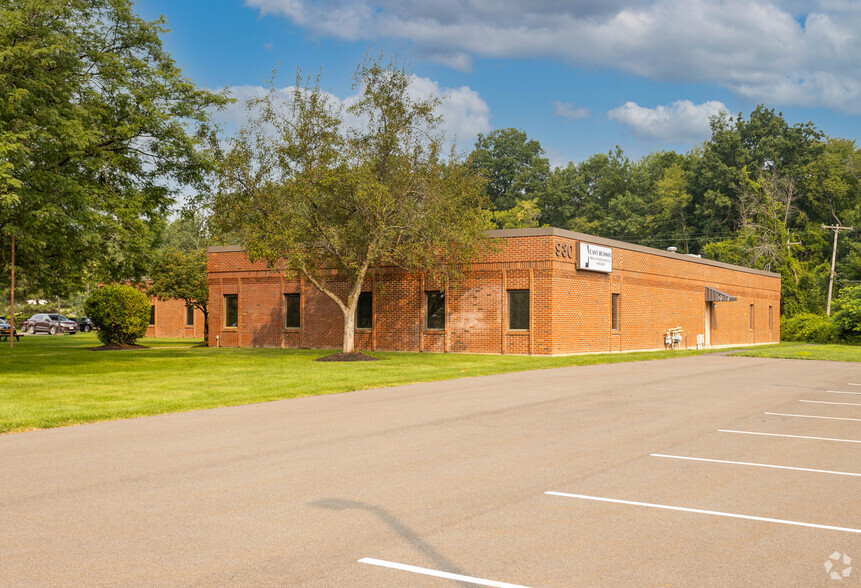 930 Albany Shaker Rd, Latham, NY for lease - Primary Photo - Image 1 of 8