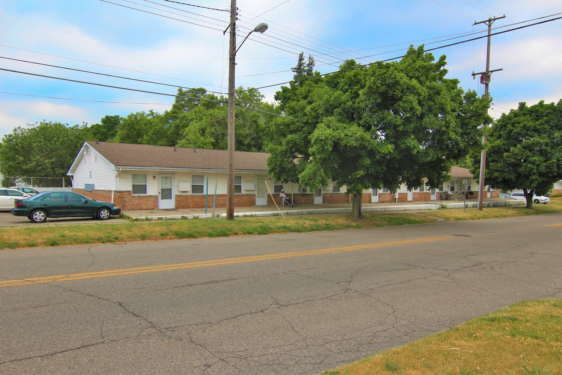 3211 N Franklin Ave, Flint, MI for sale Primary Photo- Image 1 of 1