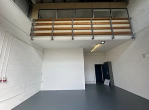 Delamare Rd, Cheshunt for lease Interior Photo- Image 1 of 4