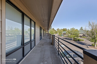 2363 SW Glacier Pl, Redmond, OR for lease Building Photo- Image 1 of 25