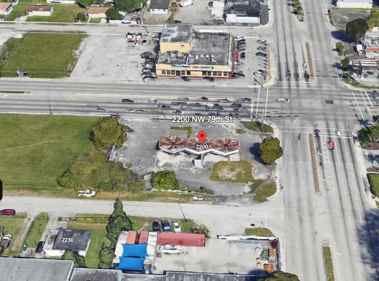 2200 NW 79th St, Miami, FL for sale - Building Photo - Image 3 of 12
