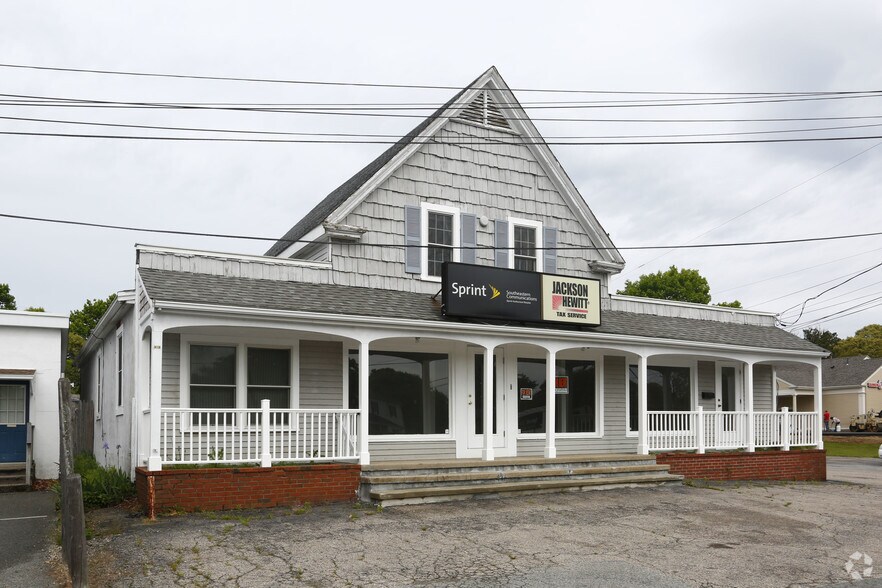 292 Teaticket Hwy, East Falmouth, MA 02536