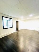 Rue De Gally, Chavenay for lease Interior Photo- Image 2 of 5