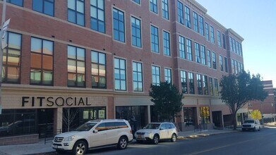 178 Main St, Poughkeepsie, NY for lease Building Photo- Image 1 of 6