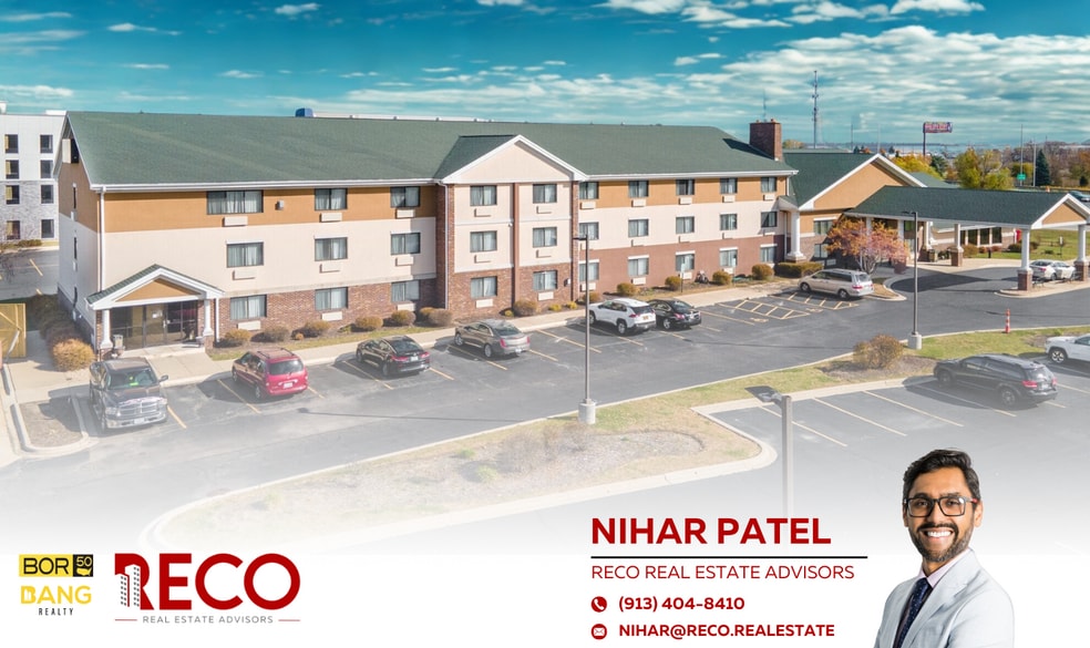 175 Remington Blvd, Bolingbrook, IL for sale - Building Photo - Image 1 of 6