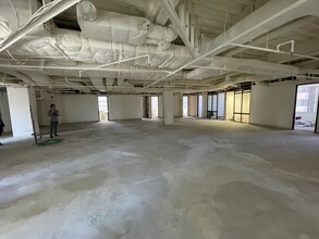 888 W 6th St, Los Angeles, CA for lease Interior Photo- Image 2 of 4