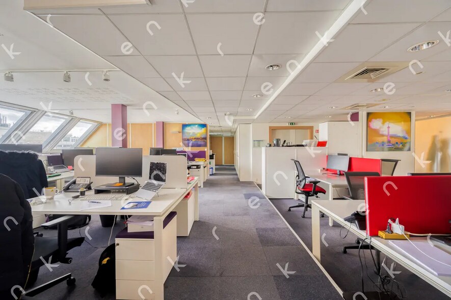 Office in Paris for sale - Interior Photo - Image 3 of 11