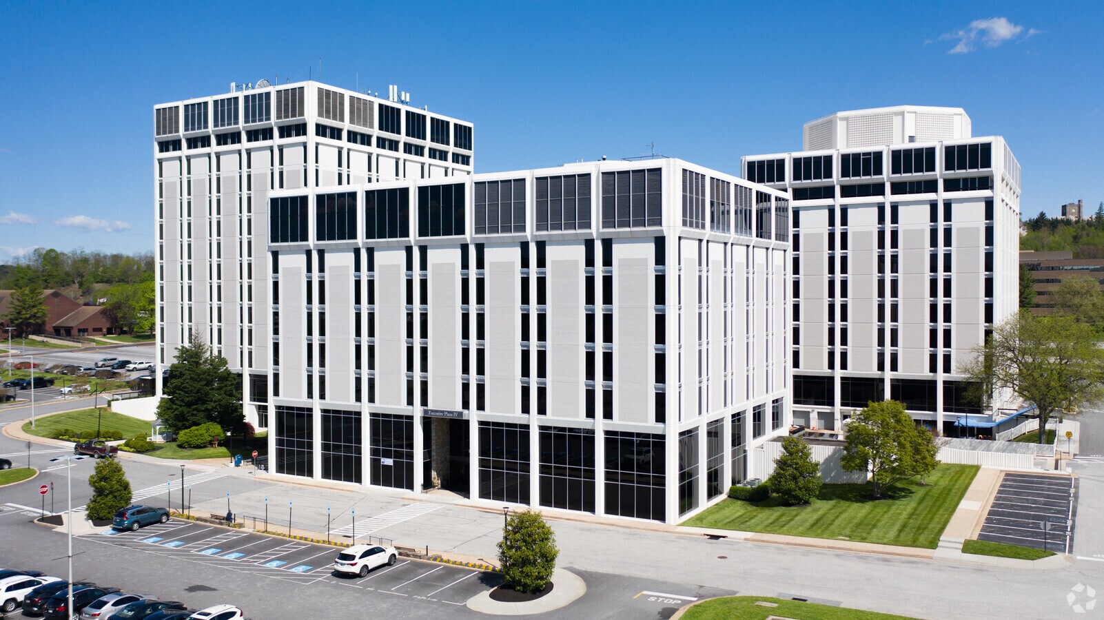 11350 McCormick Rd, Hunt Valley, MD 21031