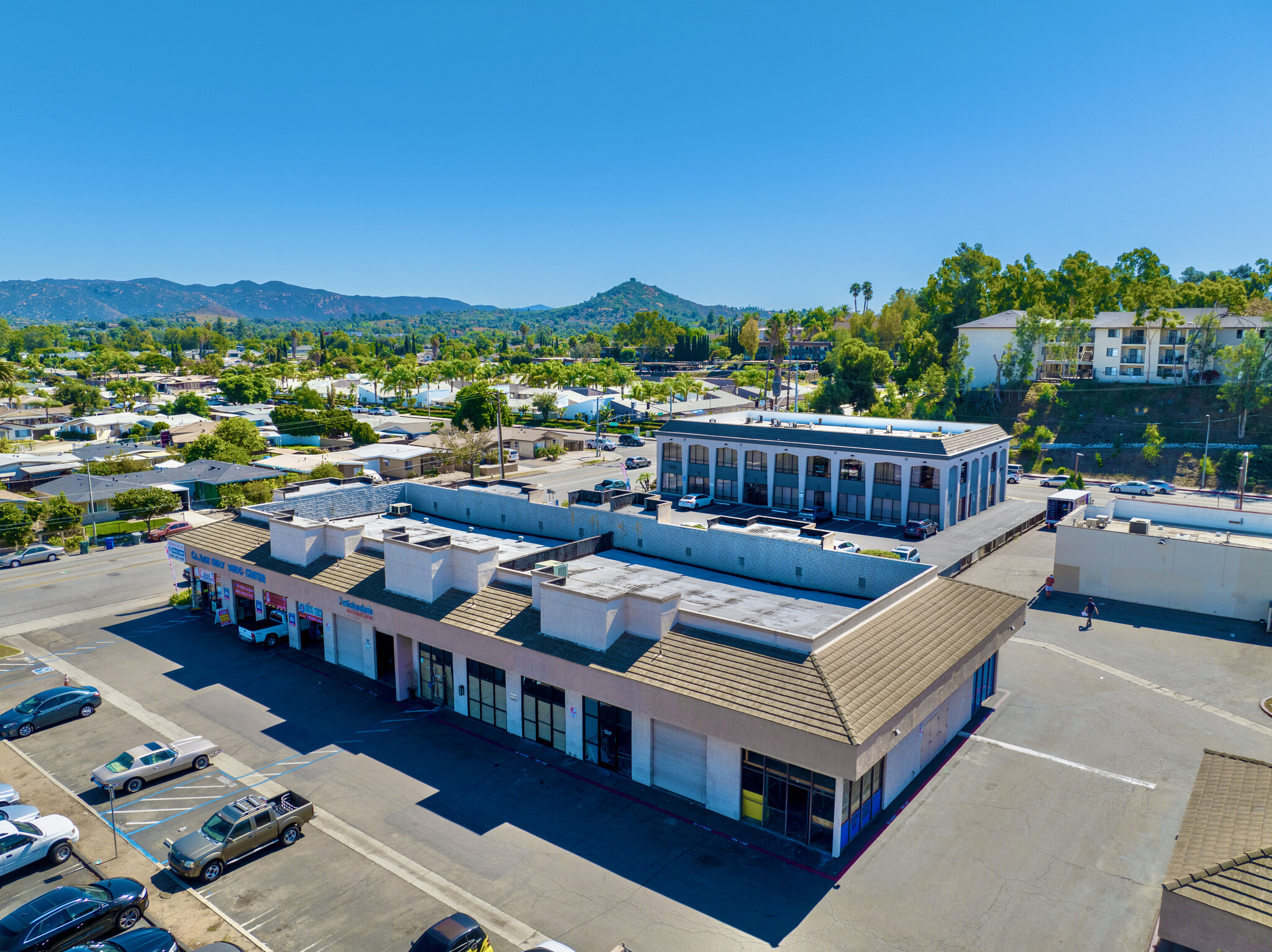 151 N Rose St, Escondido, CA for lease Building Photo- Image 1 of 13