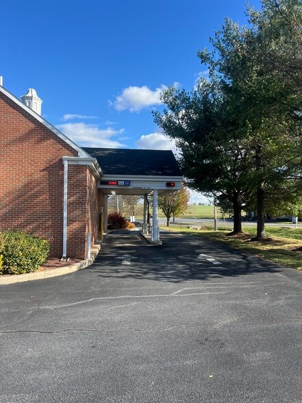 1212 Cocoa Ave, Hershey, PA for sale - Building Photo - Image 3 of 3