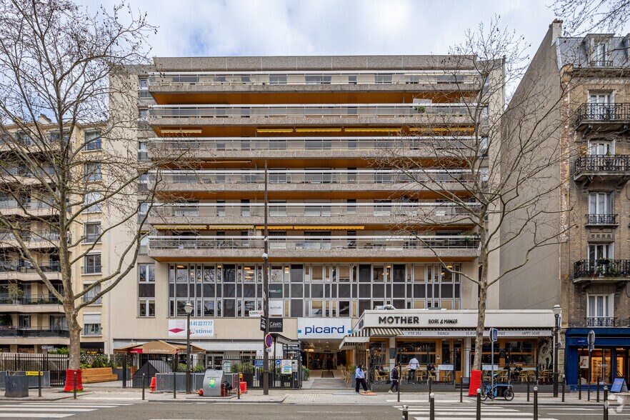 Retail in Boulogne-Billancourt for lease - Primary Photo - Image 1 of 2