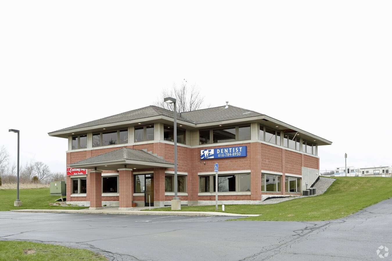 6655 Alpine Ave NW, Comstock Park, MI 49321