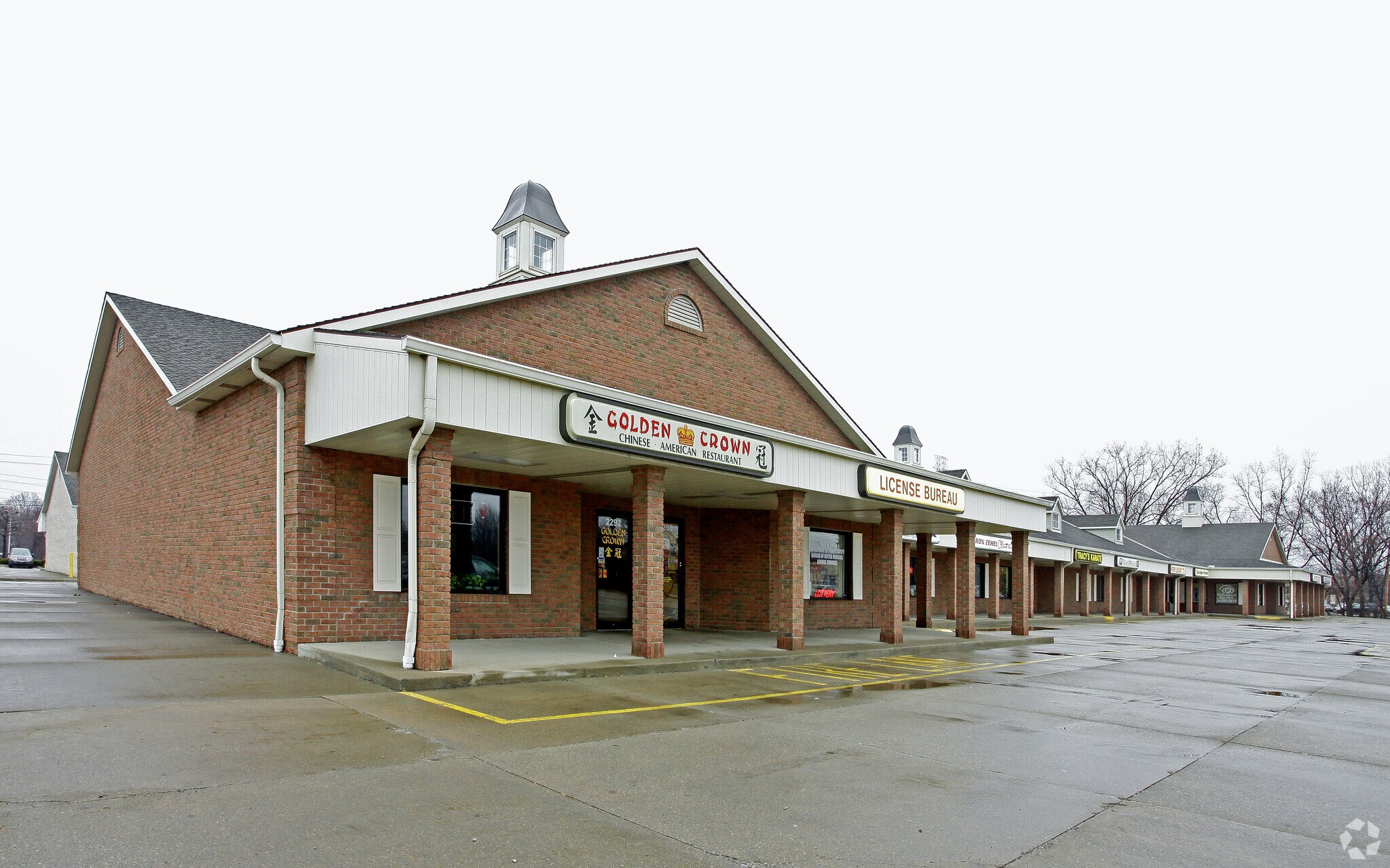 22662292 Kresge Dr, Amherst, OH 44001 Mayflower Plaza