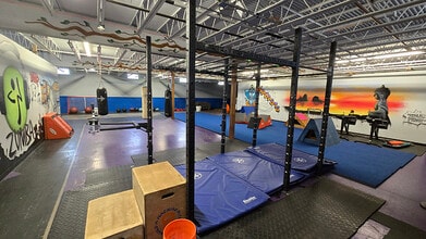 140 School St, Tonawanda, NY for lease Interior Photo- Image 1 of 2