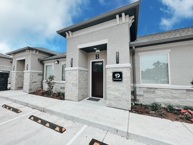 17844 Mound Rd, Cypress, TX for lease - Building Photo - Image 1 of 15