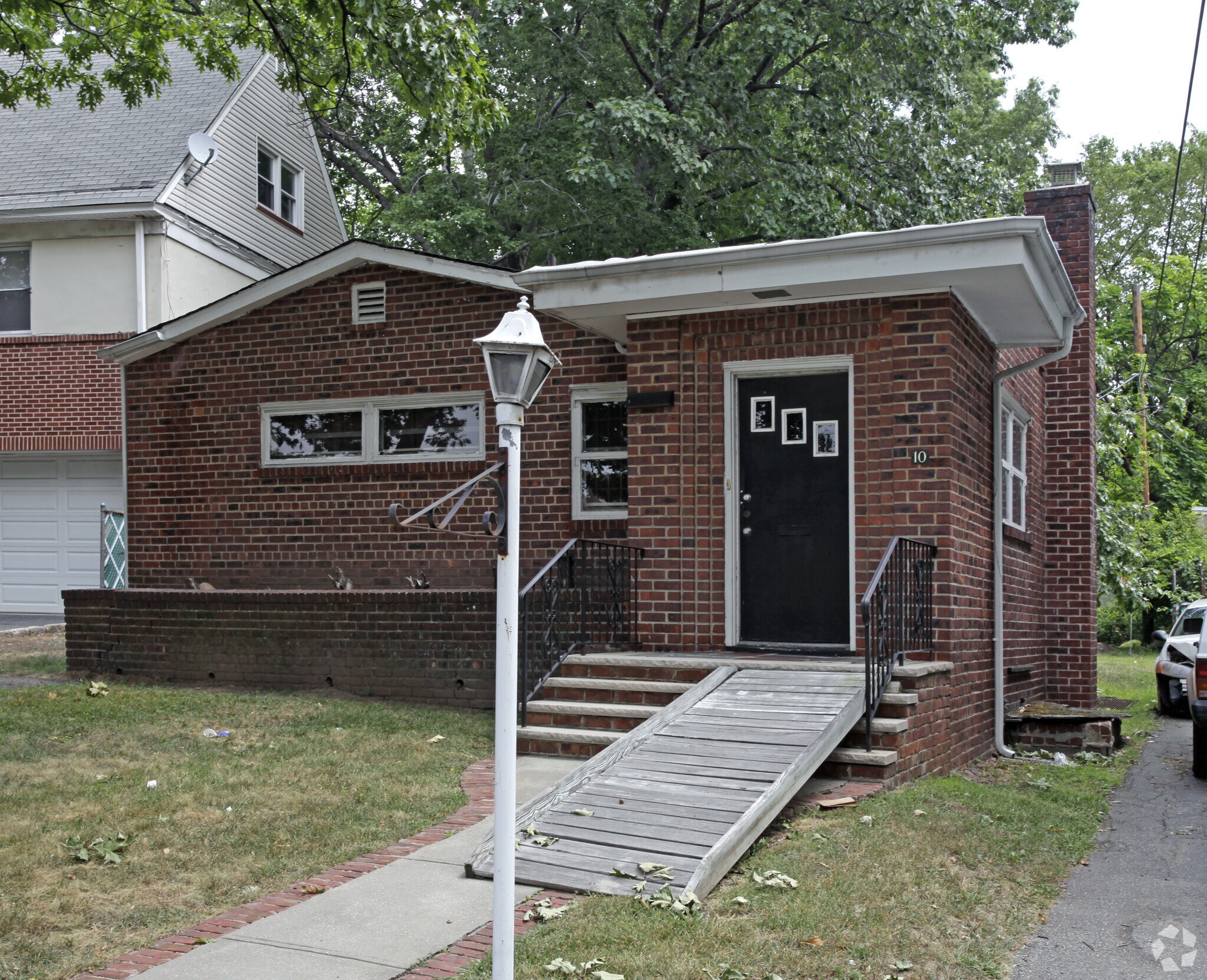 10 Clinton Pl, Newark, NJ for sale Primary Photo- Image 1 of 1