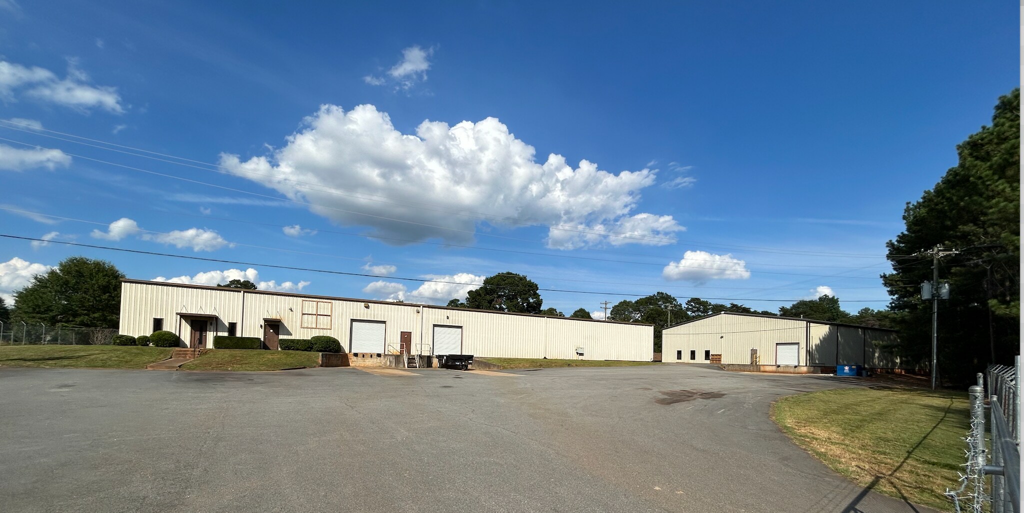 1046 Watkins Rd, Anderson, SC for lease Building Photo- Image 1 of 10