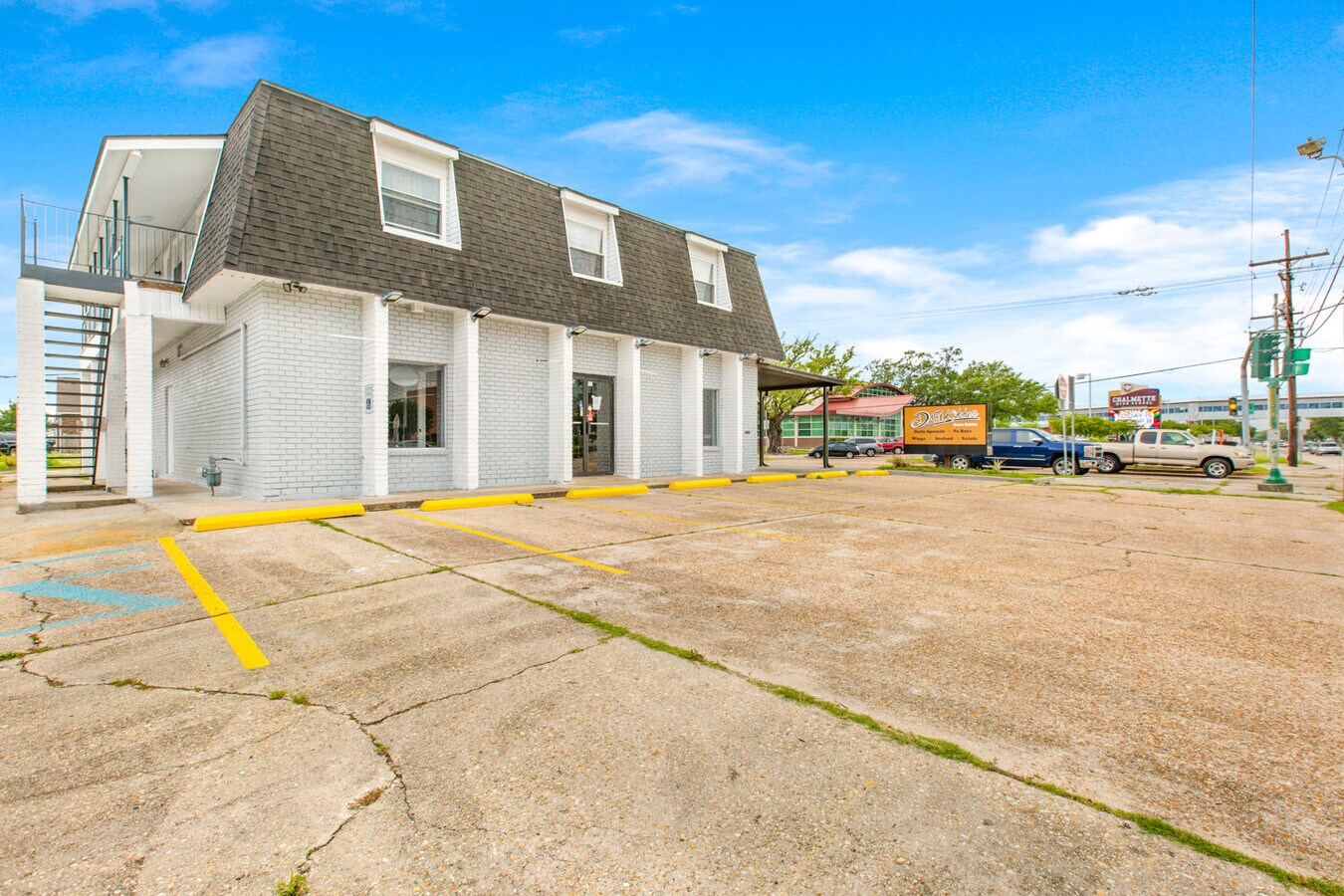 1200 E Judge Perez Dr, Chalmette, LA 70043