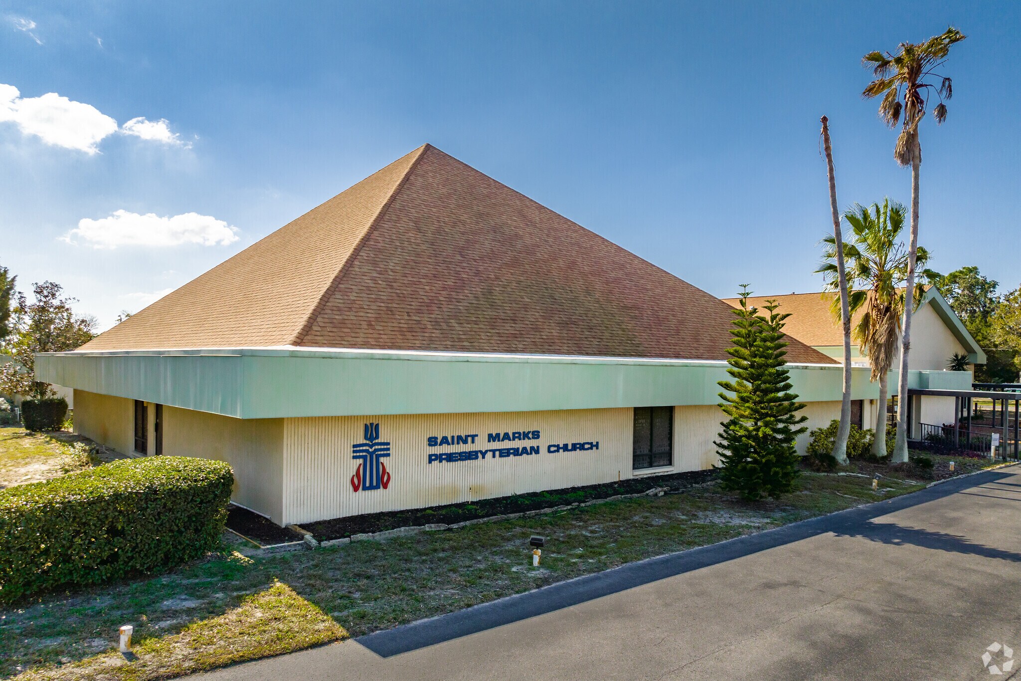 7922 State Road 52, Port Richey, FL for sale Building Photo- Image 1 of 1