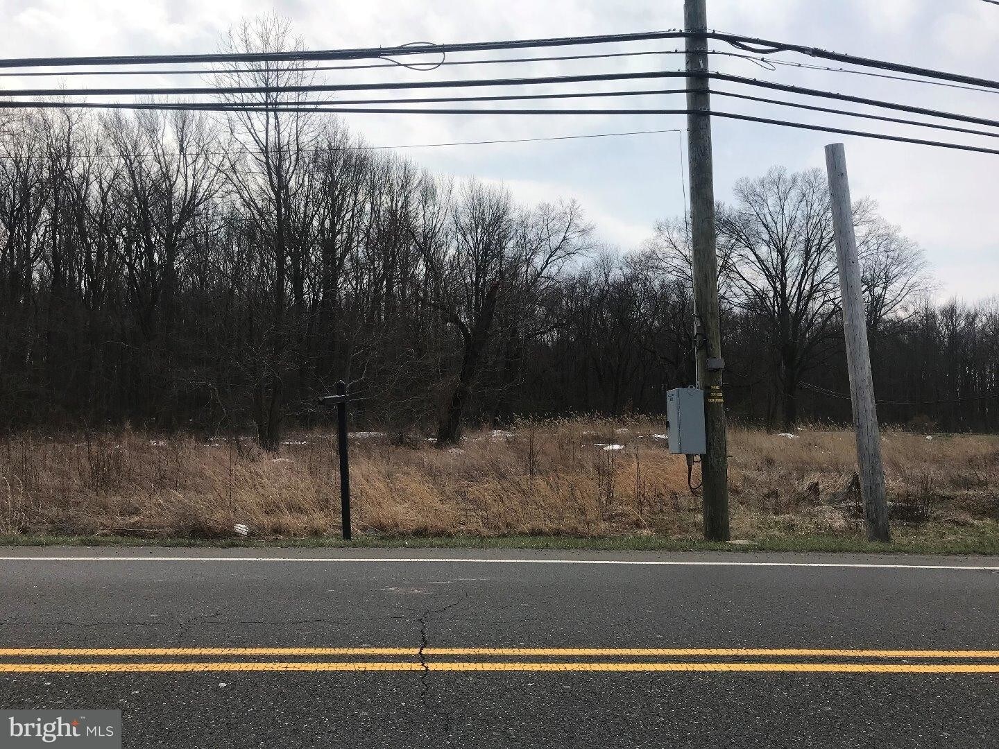 29 Elbo Ln, Mount Laurel, NJ for sale Primary Photo- Image 1 of 1