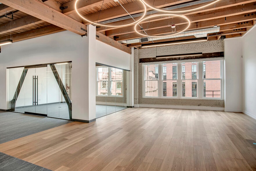 222 2nd Ave S, Seattle, WA for lease - Building Photo - Image 2 of 9