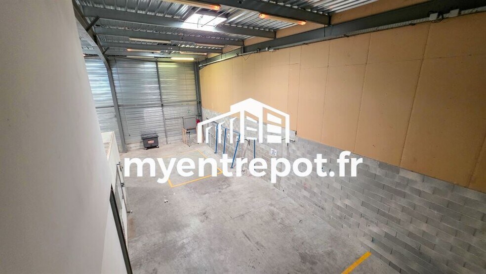 1 Montée Commandant De Robien, Marseille for lease - Building Photo - Image 2 of 9