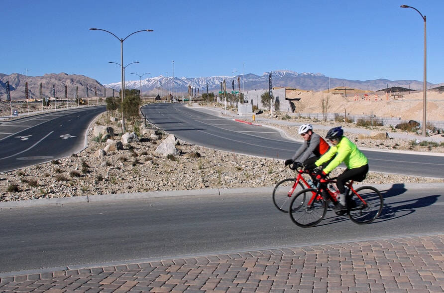 Kyle Canyon & Oso Blanca Roads, Las Vegas, NV for sale - Building Photo - Image 2 of 2