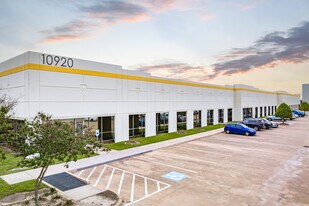 10920 & 10910 W Sam Houston Pky N - Warehouse