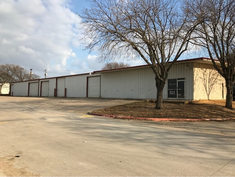 1025 S IH 45, Hutchins, TX 75141