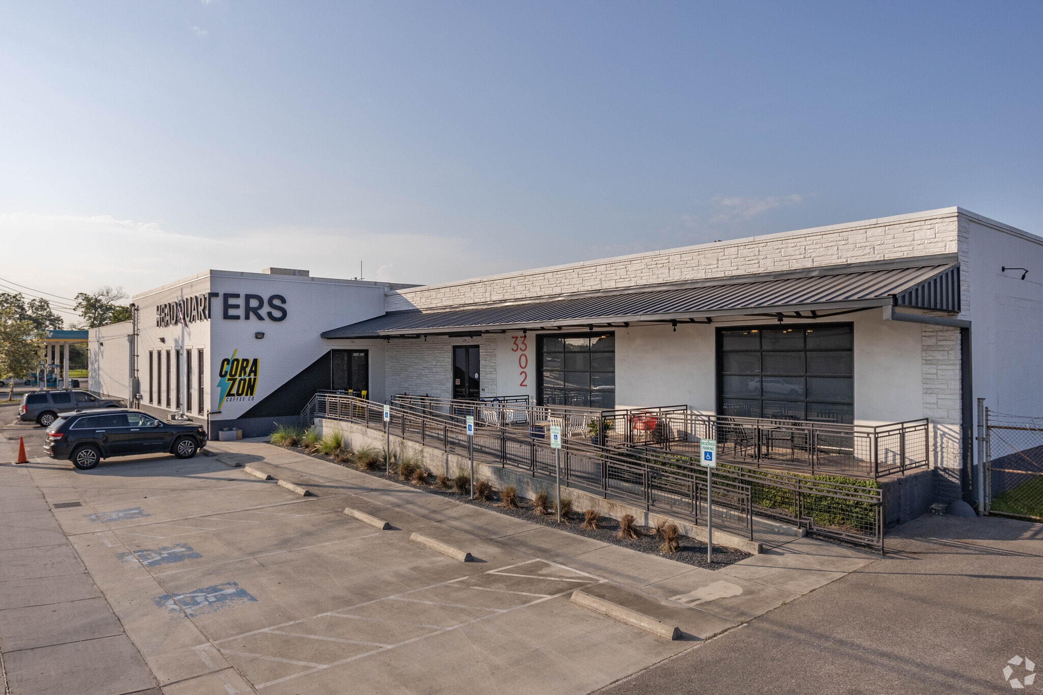 3302 Canal St, Houston, TX for lease Building Photo- Image 1 of 25