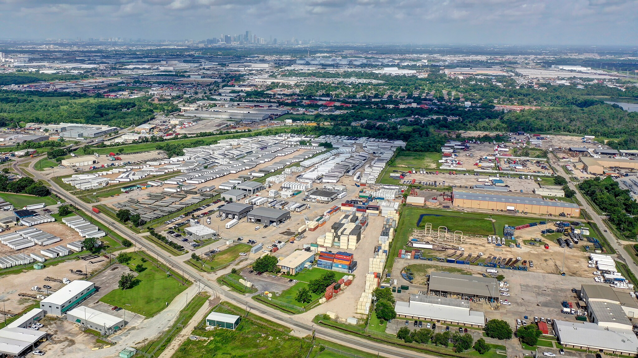 3807 Oates Rd, Houston, TX for lease Building Photo- Image 1 of 8
