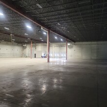 6575 Daniel Burnham Dr, Portage, IN for lease Building Photo- Image 1 of 6