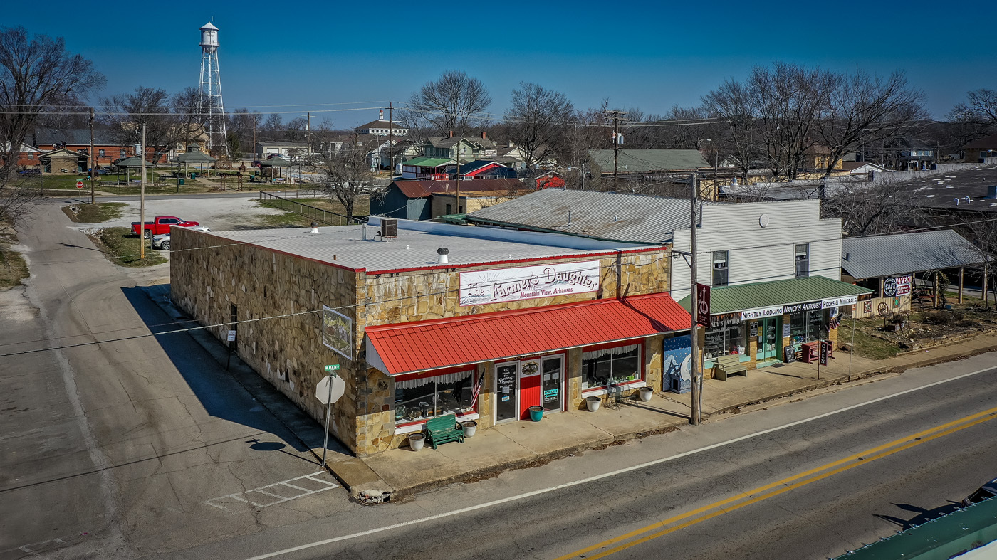 223 W Main St, Mountain View, AR for sale Building Photo- Image 1 of 54