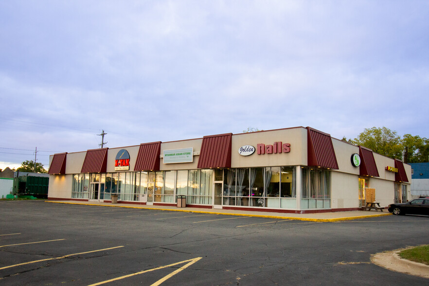 5525 S Cedar St, Lansing, MI for lease - Building Photo - Image 1 of 5