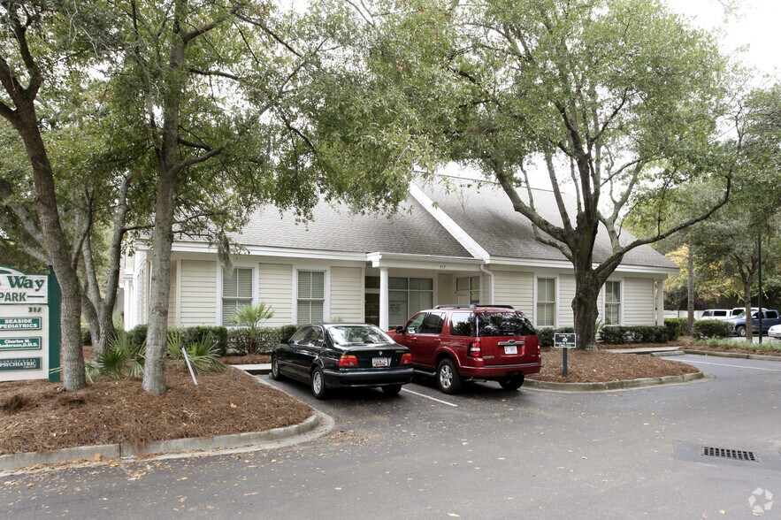 309 Wingo Way, Mount Pleasant, SC 29464 Office for Lease