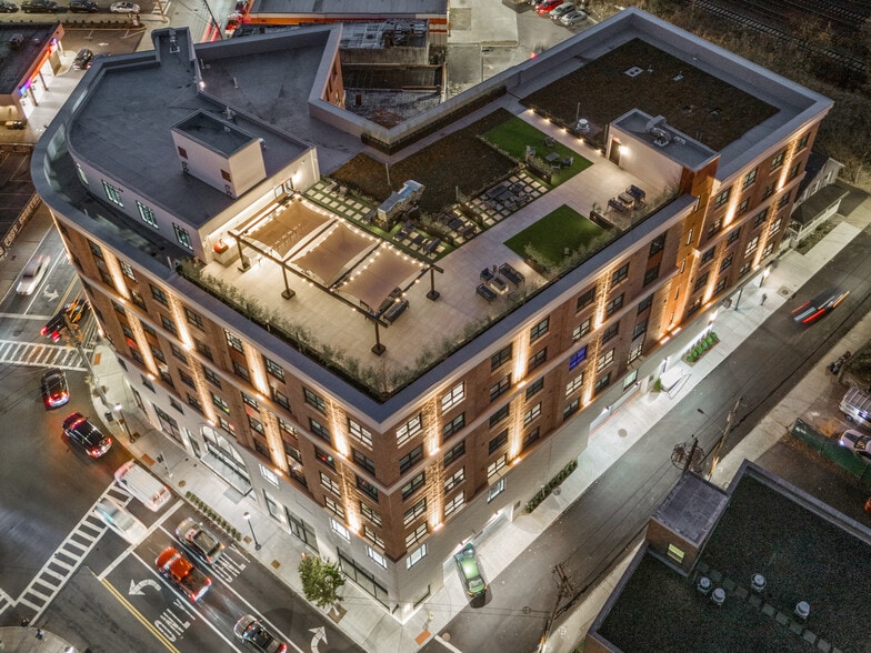 112 Main St, Port Chester, NY for lease - Building Photo - Image 1 of 25