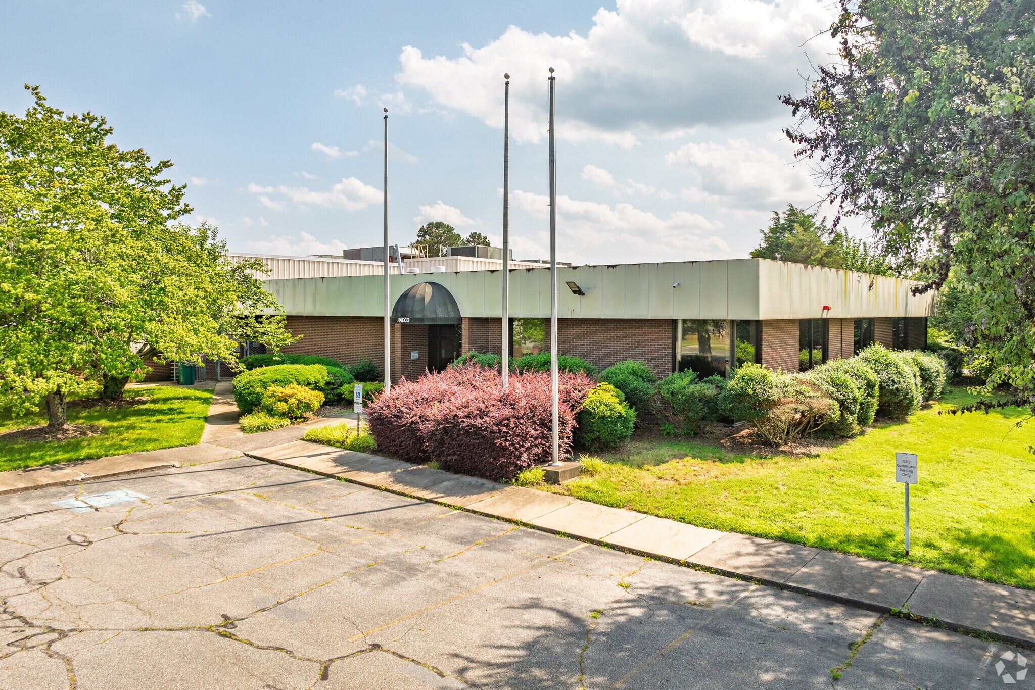 5568 Gumtree Rd, Winston-Salem, NC for sale Primary Photo- Image 1 of 1