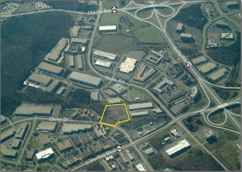 22675 Glenn Dr, Sterling, VA for lease - Building Photo - Image 2 of 3